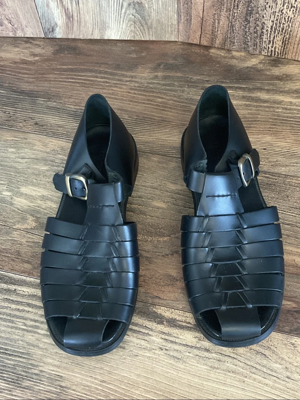 Pronto Uomo Men's Black Leather Closed Toe Fisherman Sandals 8M